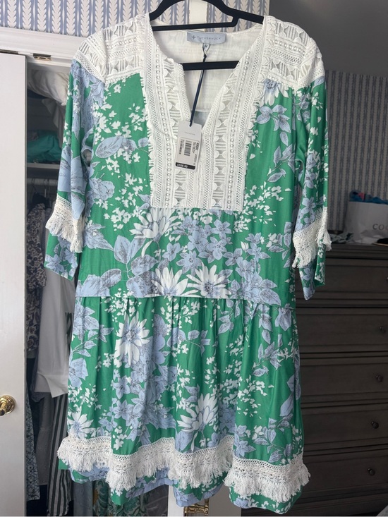 Tuckernuck Dresses & Skirts - NWT Tuckernuck Green Floral Mini Dress with White Lace Trim NWT